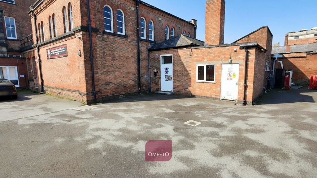 Property photo 2 of 6 Leisure Space To Rent