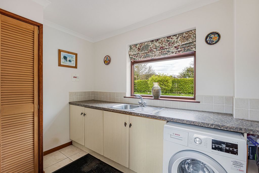 Additional image 5 of 5 bed detached house for saleEynsham Road, Botley OX2