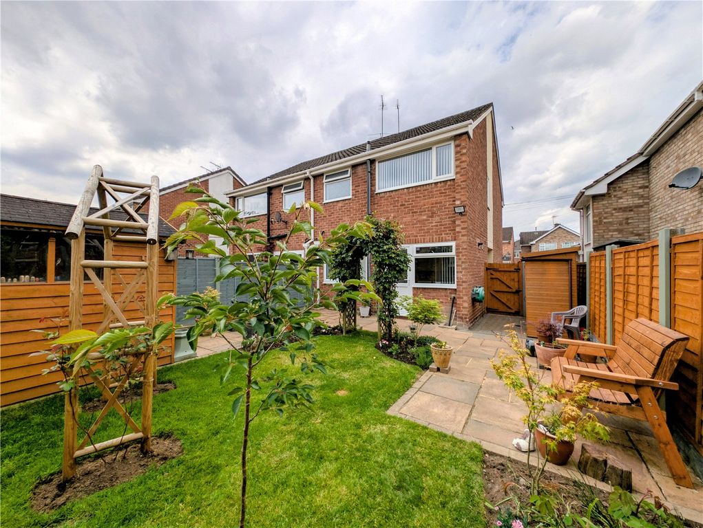 Property photo 3 of 10 Picture No. 12