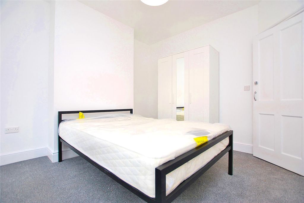 Property photo 3 of 10 Picture No. 16