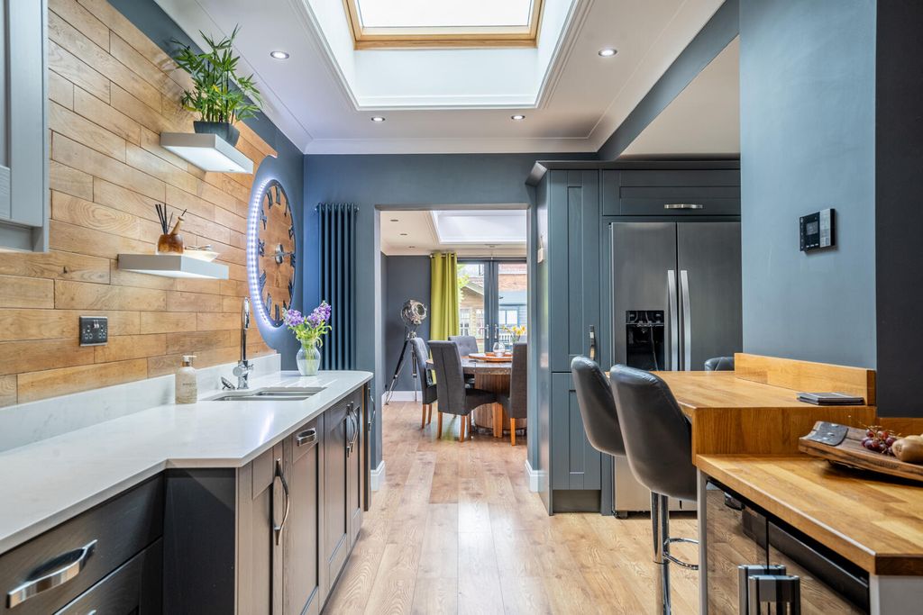 Property photo 1 of 16 Kitchen