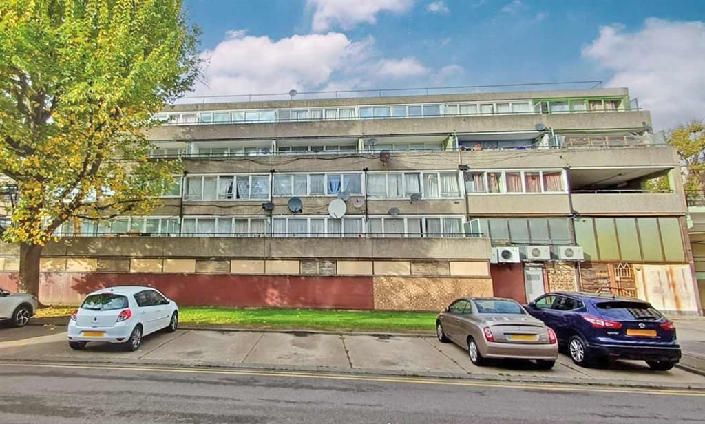 Property photo 1 of 3