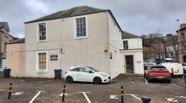 Property photo 3 of 14 Image 4