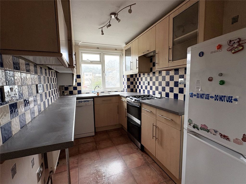 Property photo 2 of 8 Picture No. 02