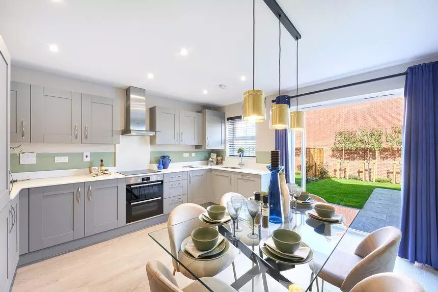 Property photo 1 of 10 Photo