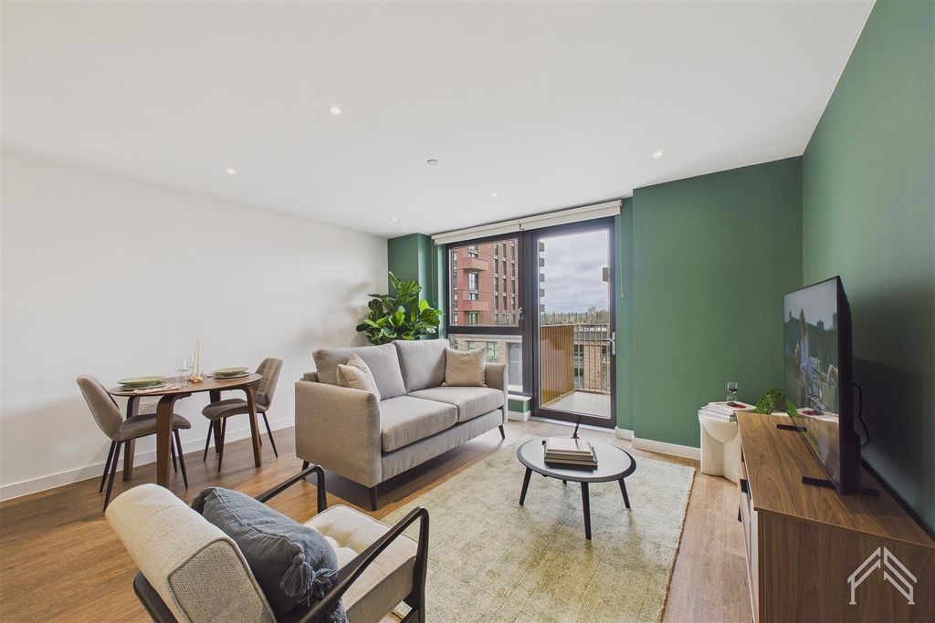 Property photo 1 of 21 Cam02700G0-Pr0449-Still014.Jpg