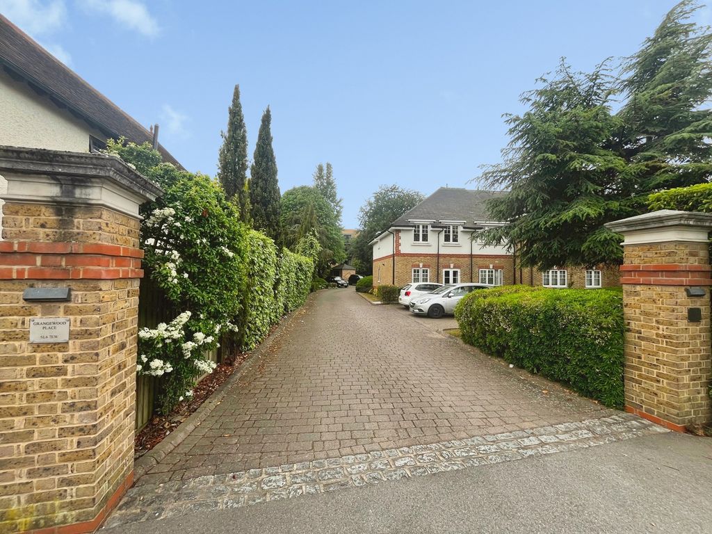 Property photo 1 of 12 Pbox-Img.Jpg