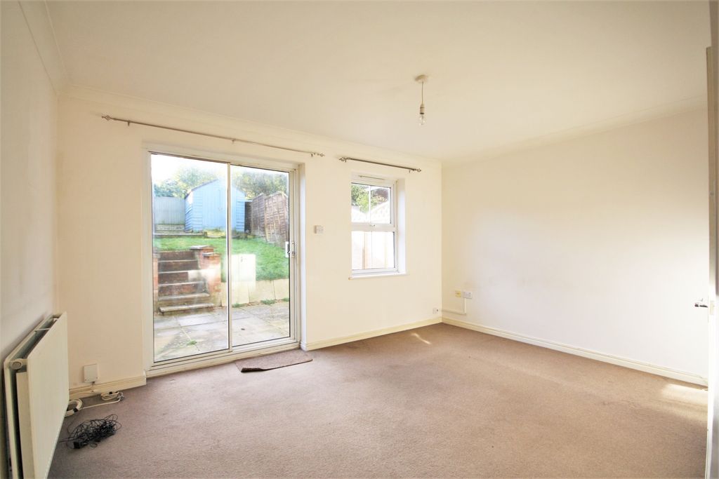 Property photo 3 of 7 Img_9698