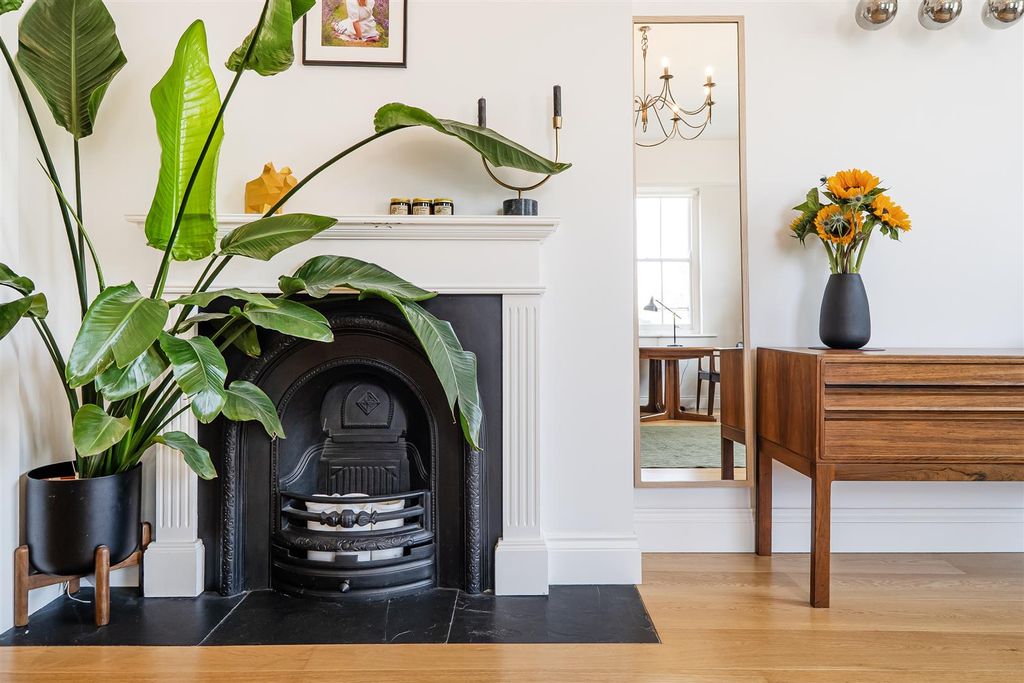 Property photo 2 of 19 Helliwell &amp; Co