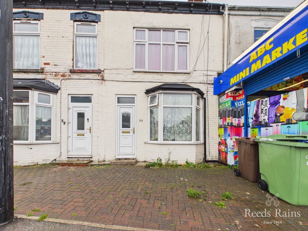 Property photo 1 of 18 Outside