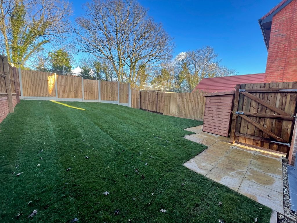 Property photo 2 of 16 View
