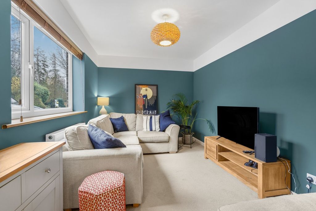 Property photo 3 of 20