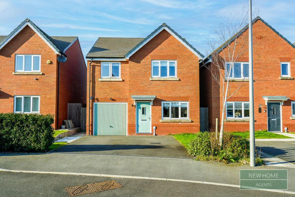 Property photo 1 of 25 Photo 14