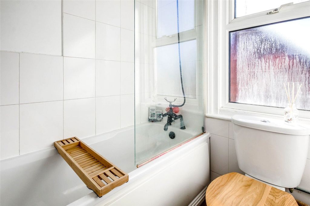 Additional image 8 of 1 bed flat for saleFirefield, Brightling Road, Robertsbridge TN32
