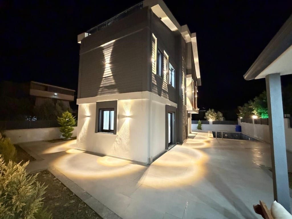 Property photo 2 of 25 Akbuk Villa Trakbv705 2