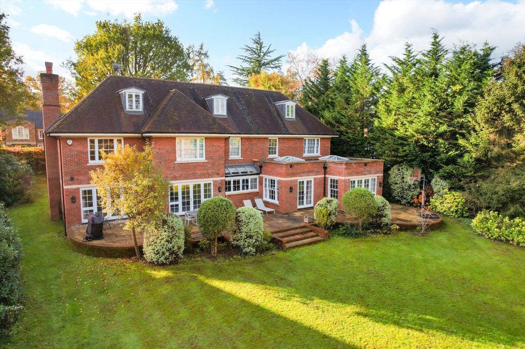 Property photo 3 of 17 Image