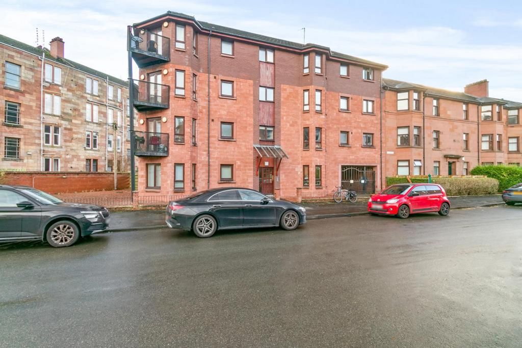 Property photo 1 of 27