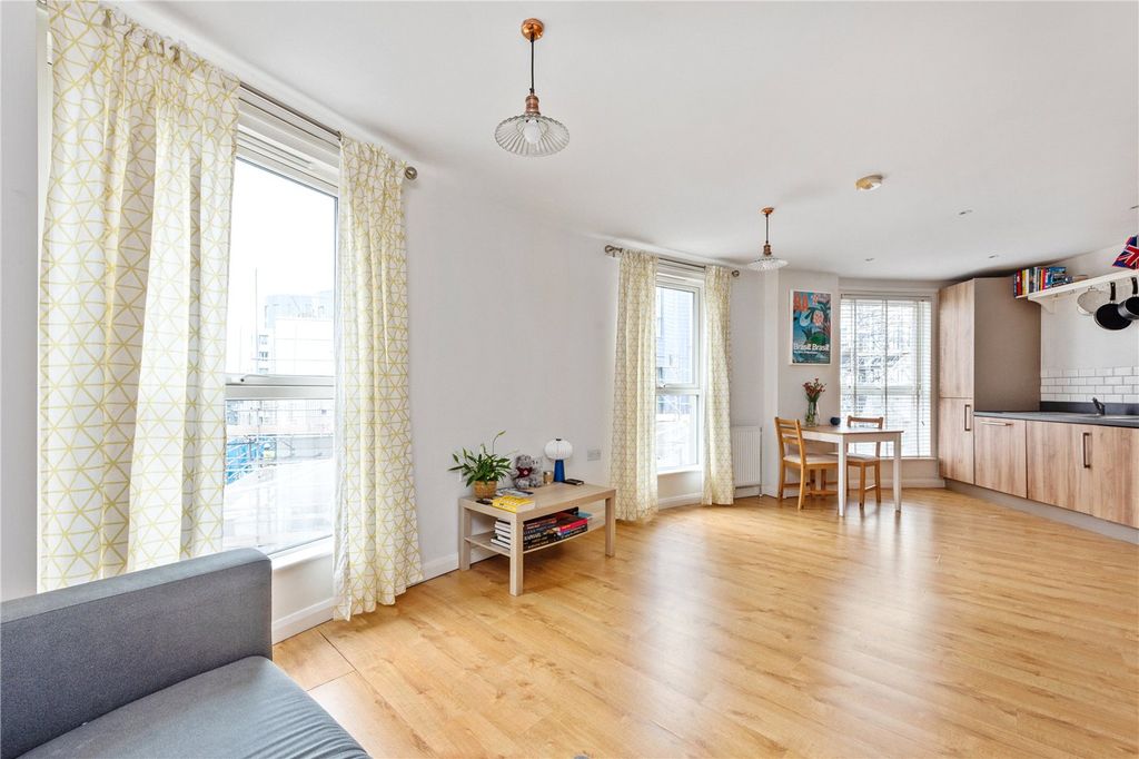 Property photo 1 of 12 Picture No. 06