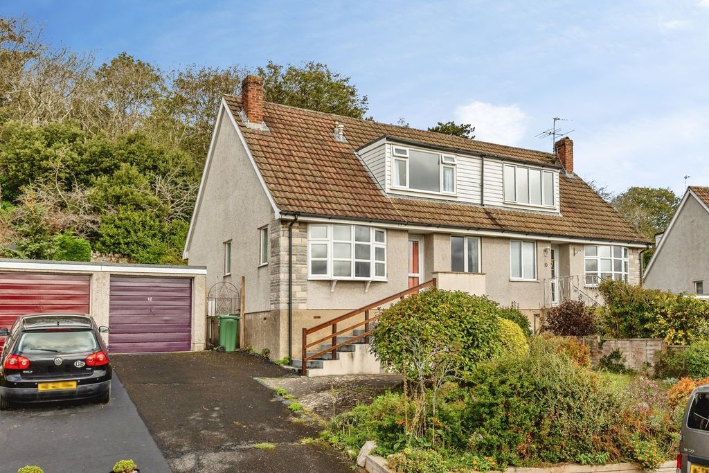 Property photo 1 of 17 Pbox-Img.Jpg