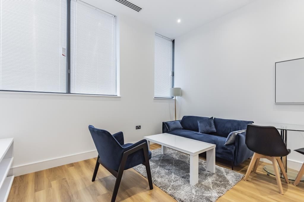 Property photo 2 of 10 Living Area