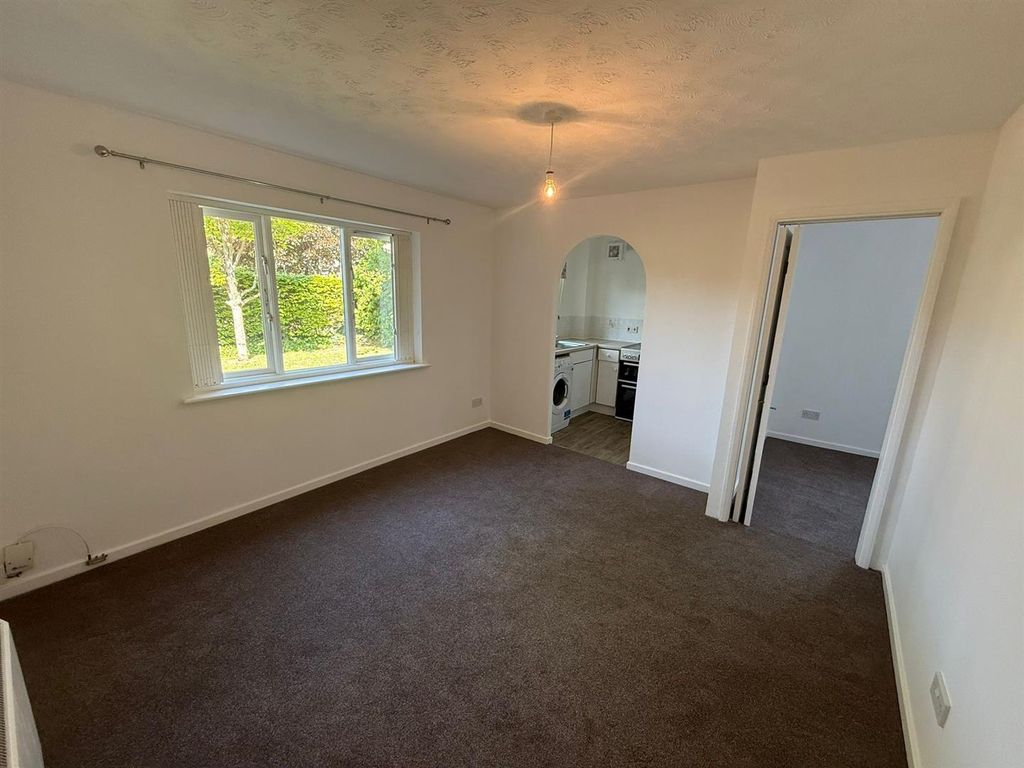 Property photo 2 of 6 2.Jpg
