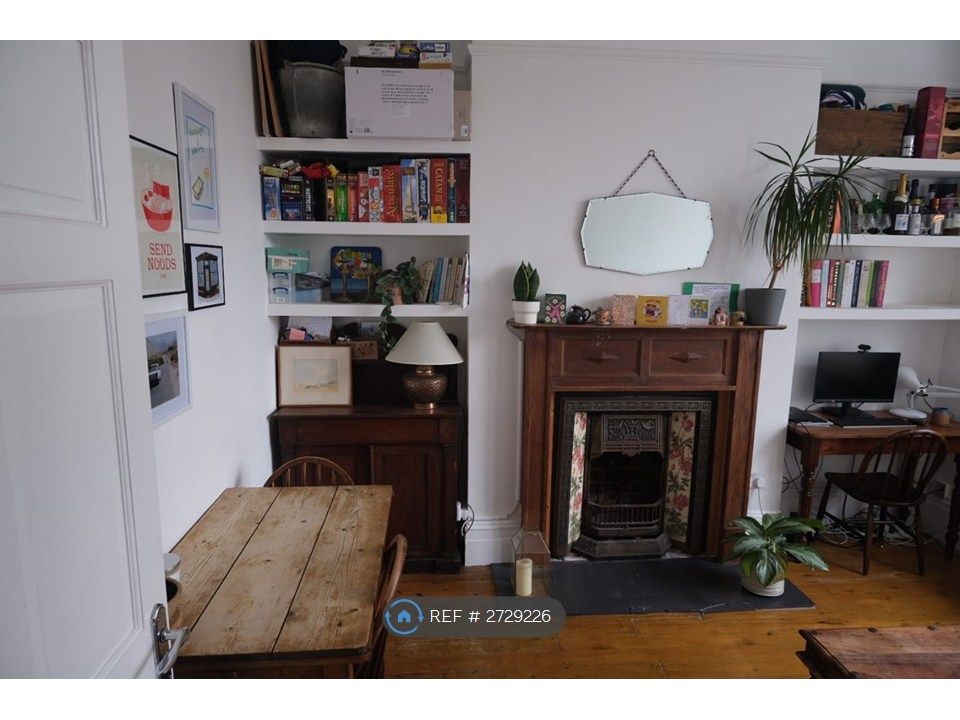 Property photo 3 of 16