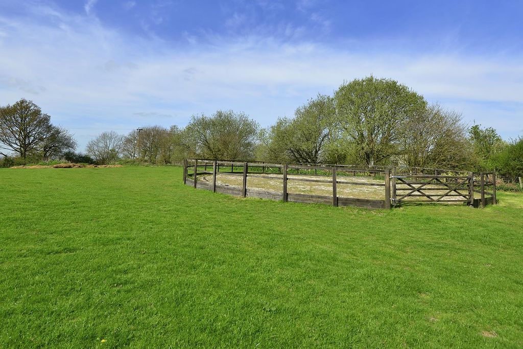 Property photo 2 of 21 1Dornecottages14.Jpg