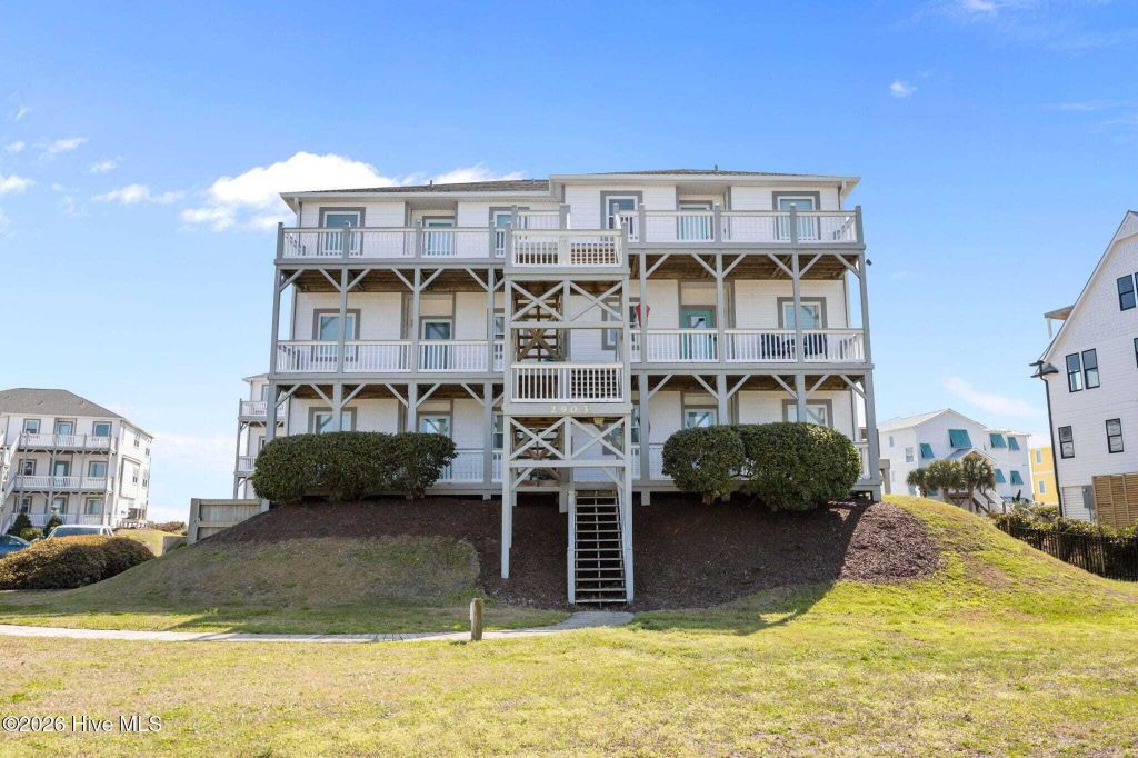 Property photo 1 of 31