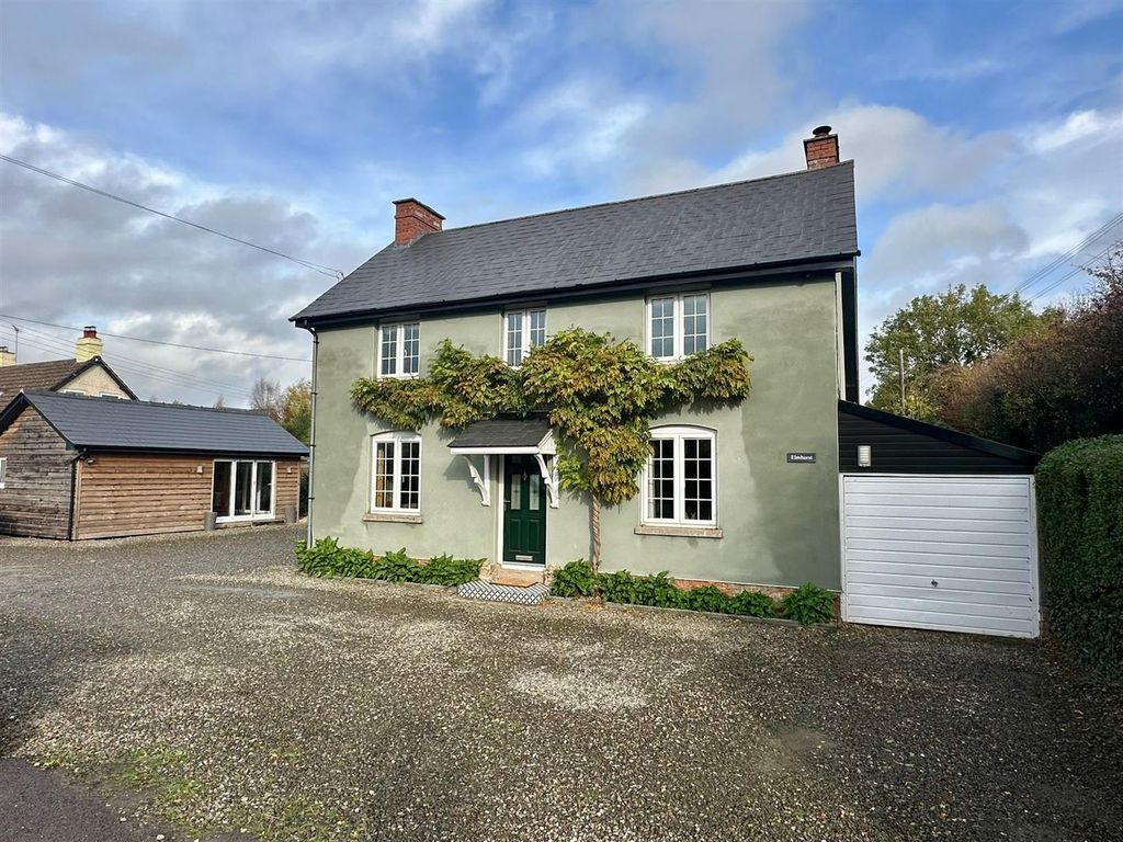 Property photo 1 of 23