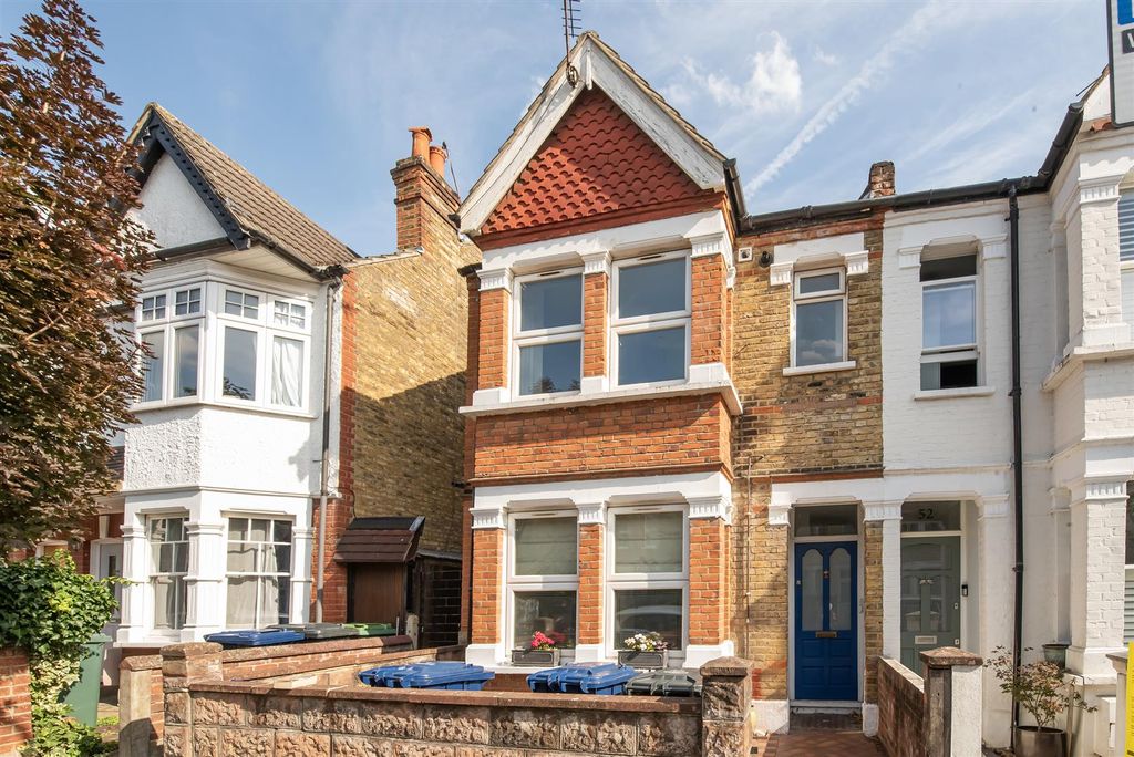 Property photo 1 of 11 Helliwell &amp; Co