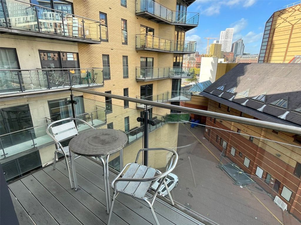 Property photo 2 of 6 Picture No. 02