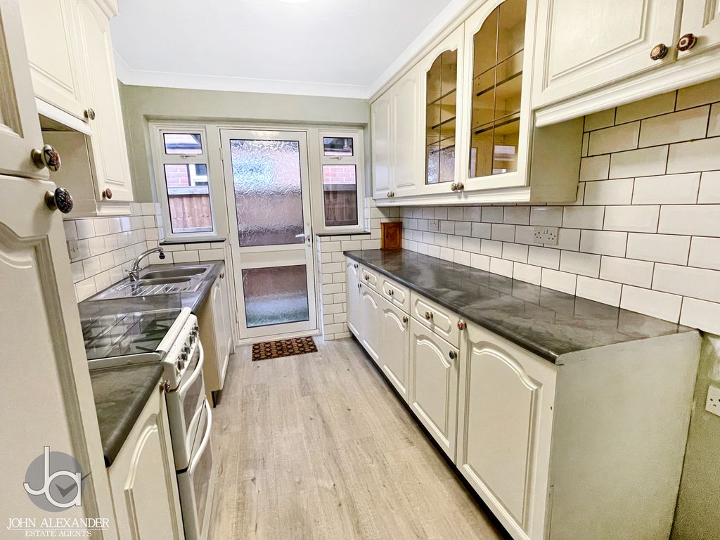 Property photo 3 of 13 20251111_150545262_0.5