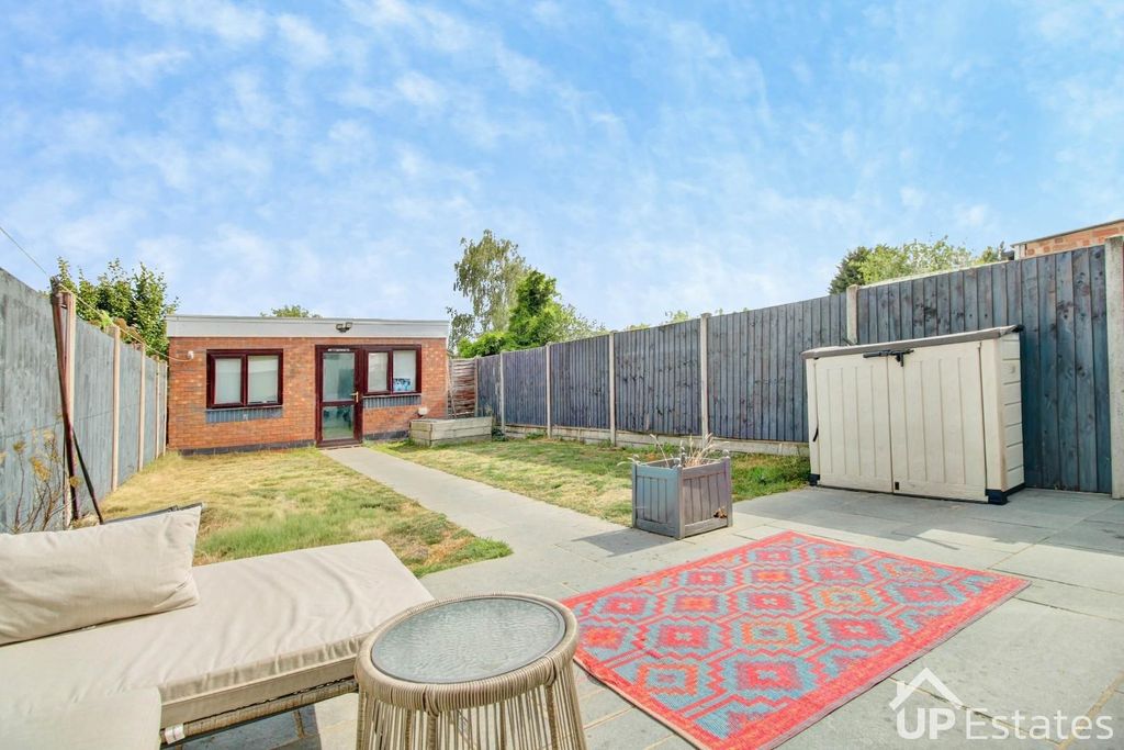 Property photo 3 of 14