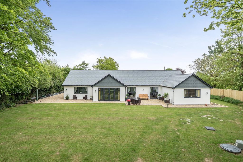 Property photo 3 of 45