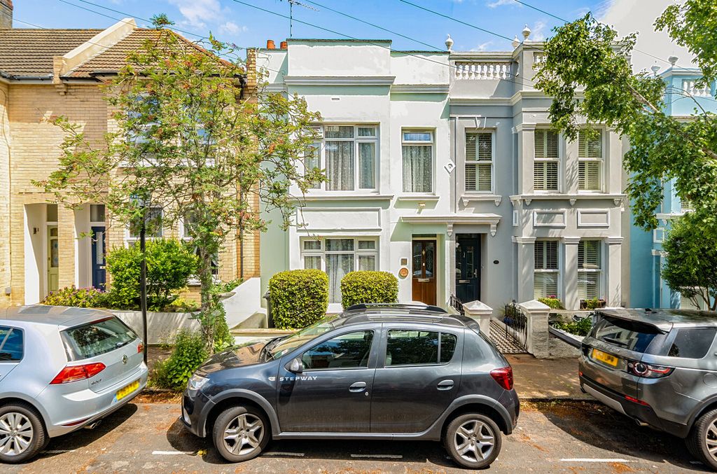 Property photo 1 of 16 1472305-43-6A280E...