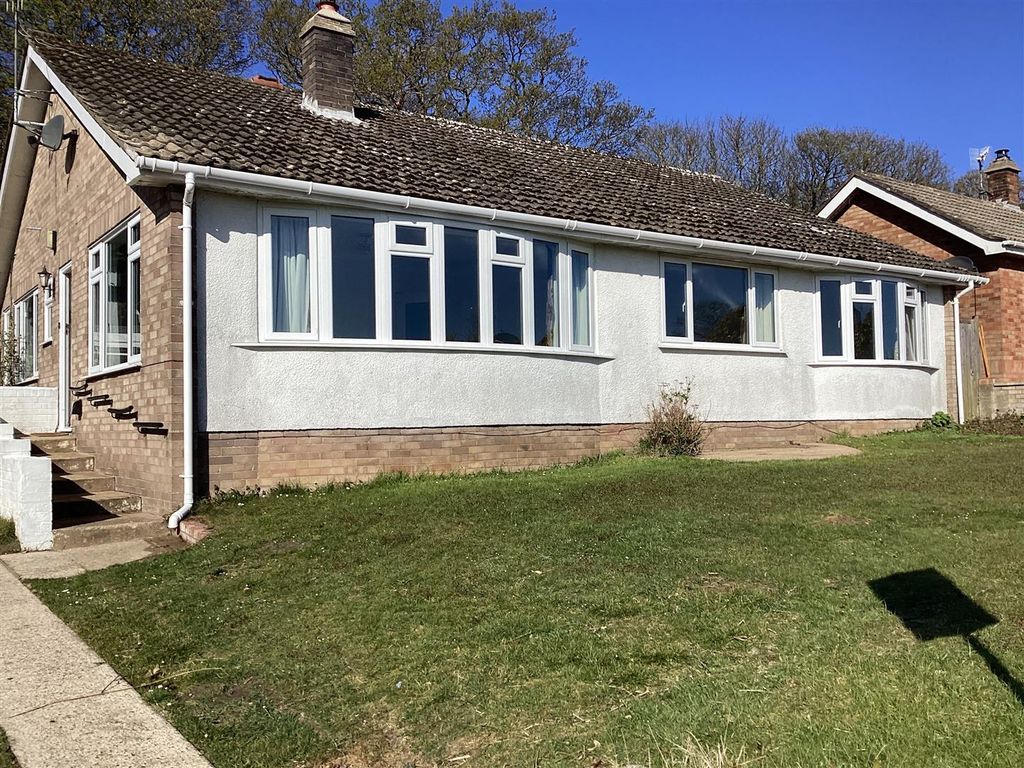 Property photo 1 of 37 Newhaven Front.Jpg