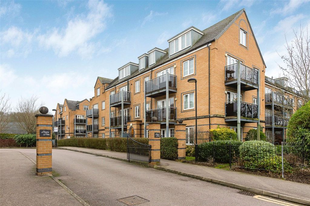 Property photo 2 of 21 Picture No. 03