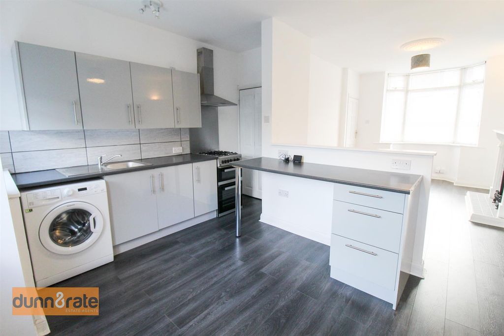 Property photo 3 of 14 Img_4000.Jpg