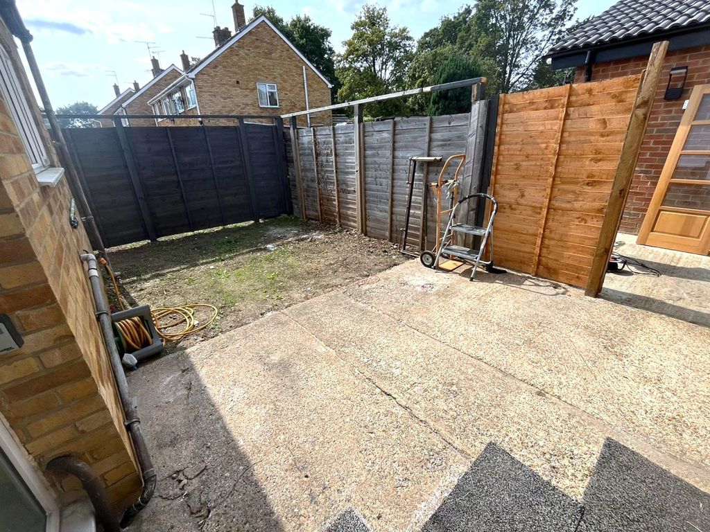 Property photo 2 of 6