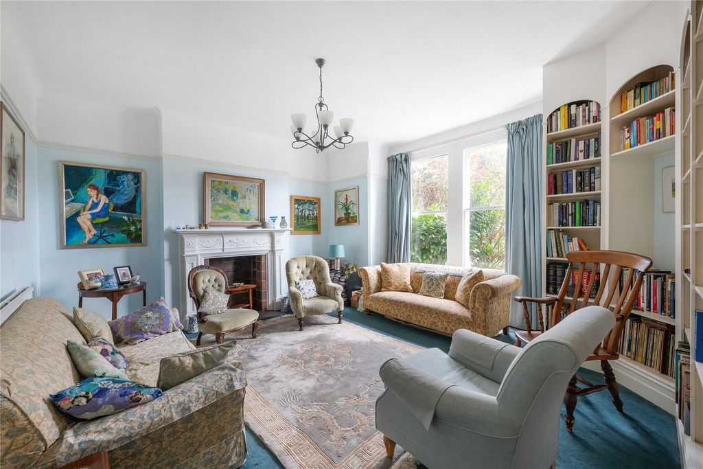 Property photo 2 of 13 Picture No. 02