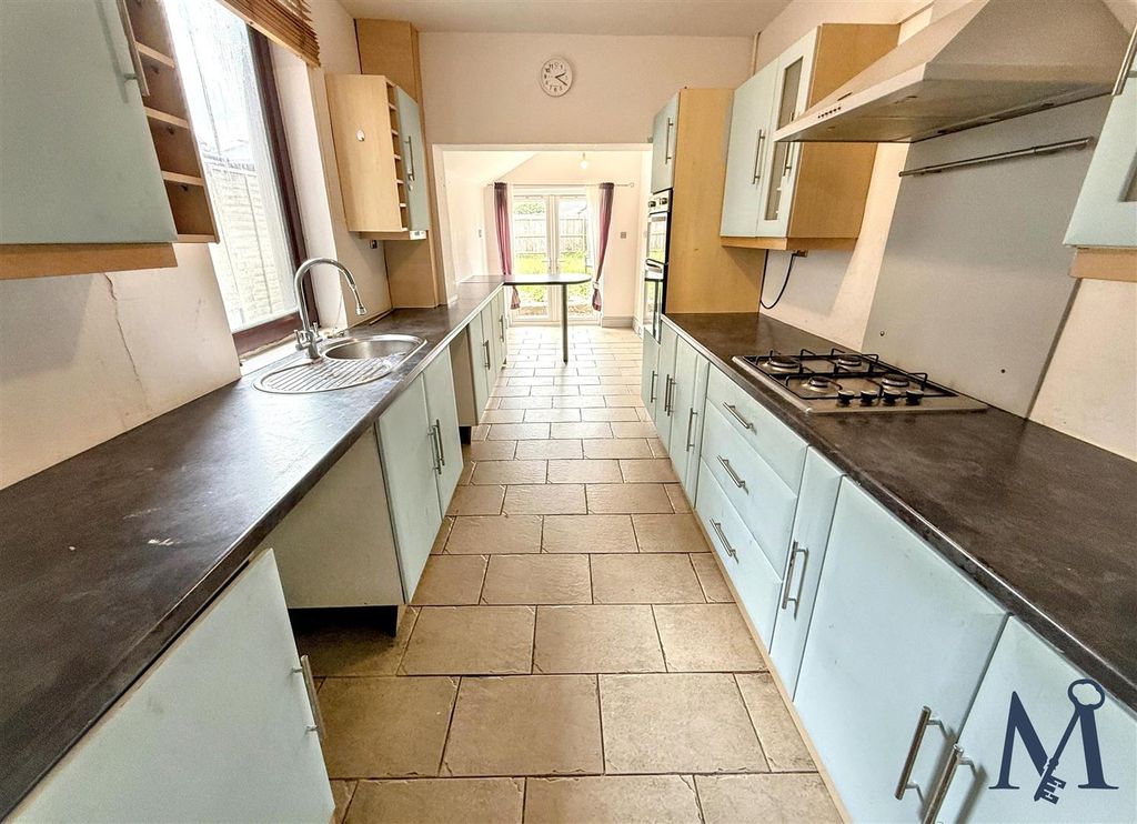 Property photo 2 of 22 Kitchen Diner