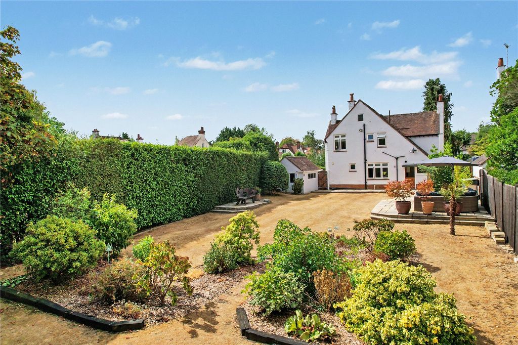 Property photo 2 of 16 14