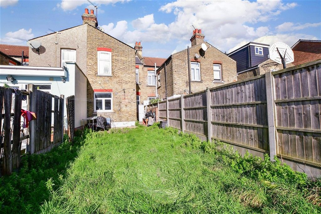 Property photo 1 of 5 Rear Elevation