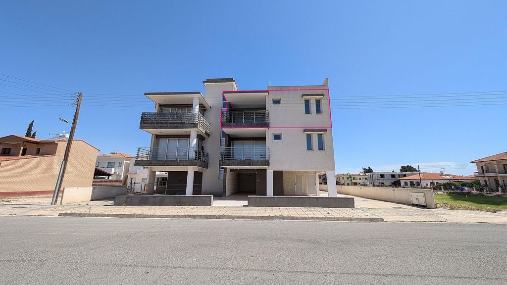Property photo 1 of 25