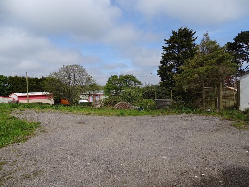 Property photo 3 of 6 Site