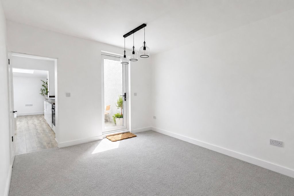 Property photo 3 of 15 Second Reception Room