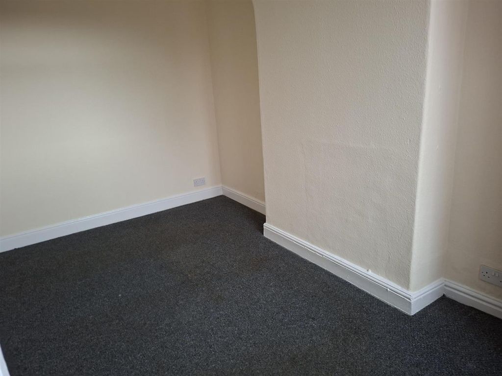 Property photo 3 of 3 2533.Jpg