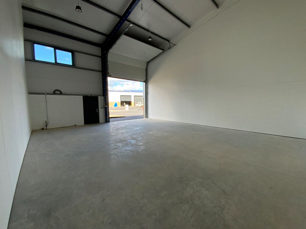 Property photo 2 of 4