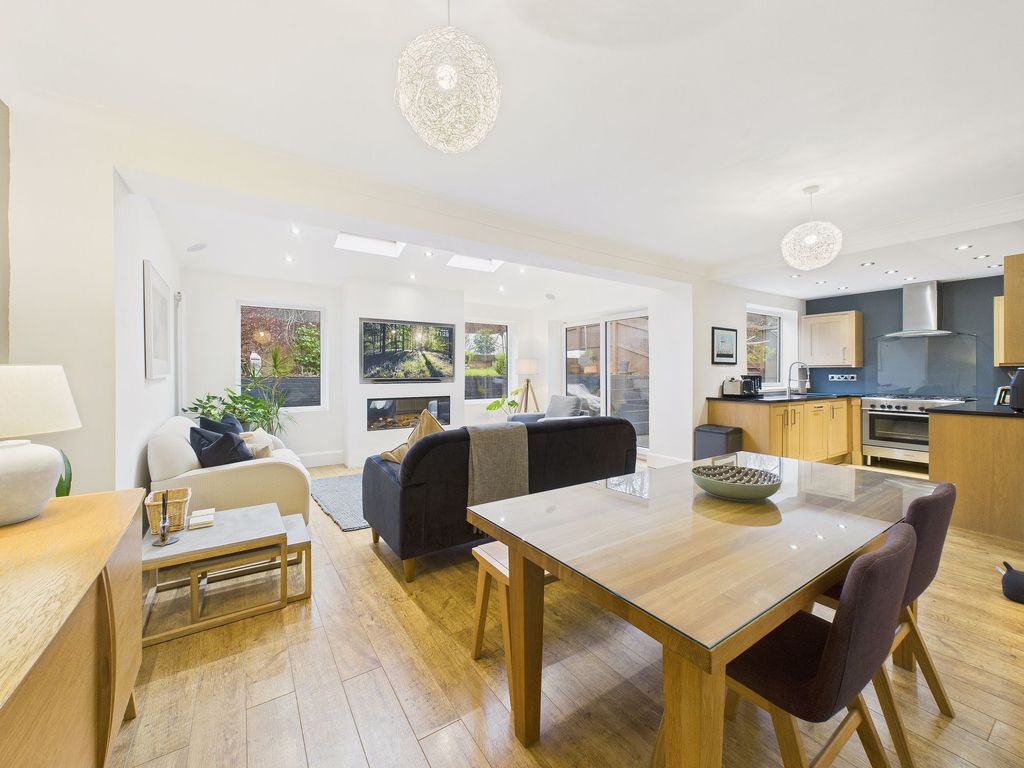 Property photo 1 of 15 Open Plan Living Space