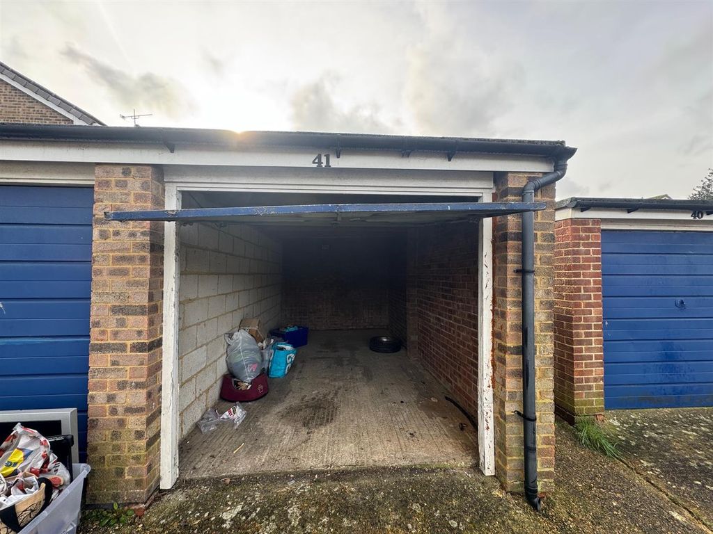 Property photo 1 of 2 Img_5441[3].Jpg